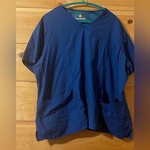 Fundamentals scrub top 4x